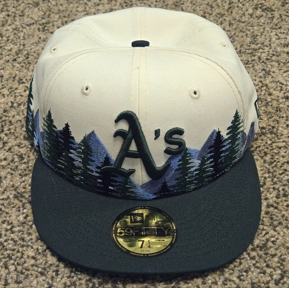 Oakland A's New Era 59fifty Fitted Hat (7 1/4) NEW! - Picture 1 of 5